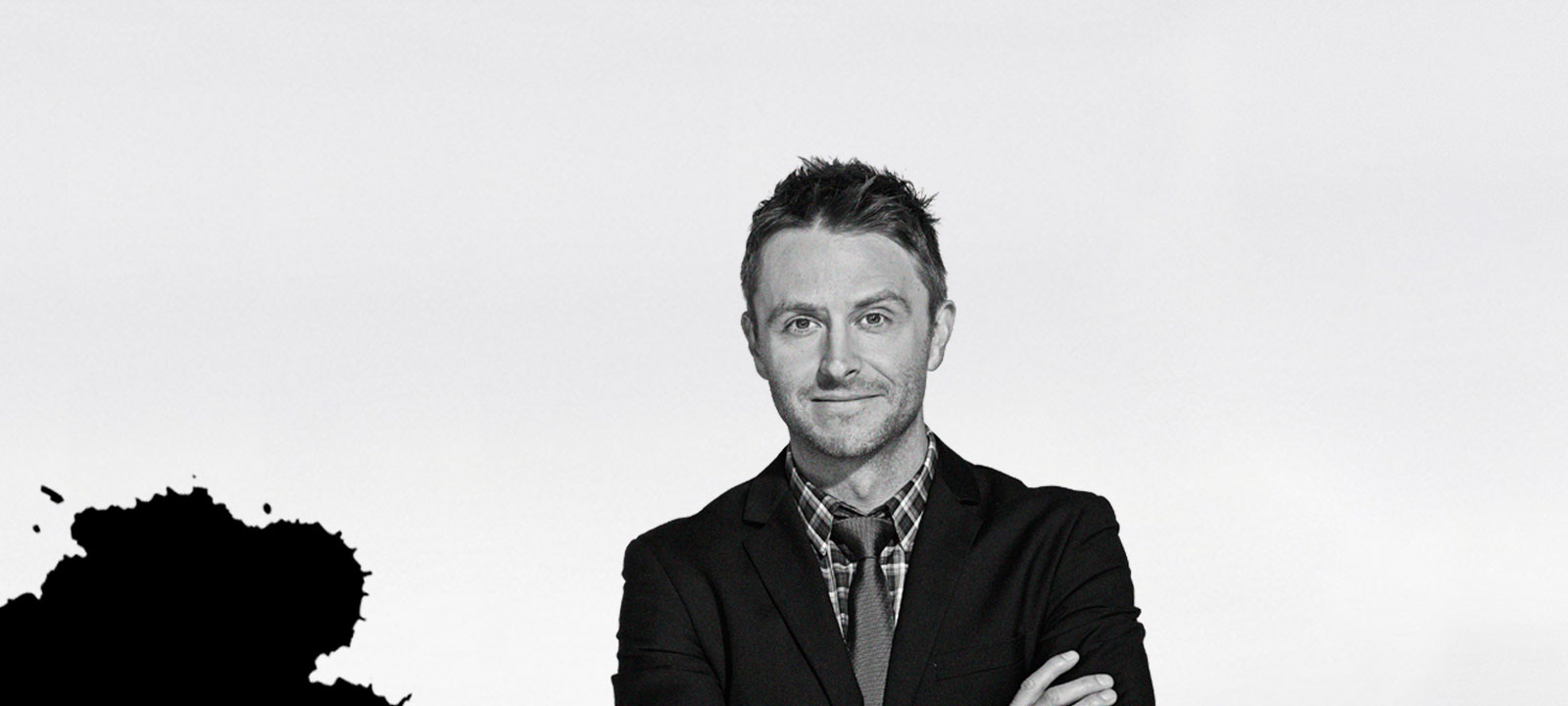 talking-dead-season-6-key-art-chris-hardwick-nologo-800×600