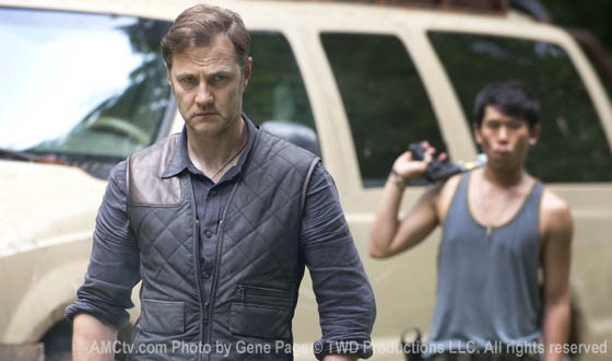 Blogs The Walking Dead First Photo Of The Governor In The Walking