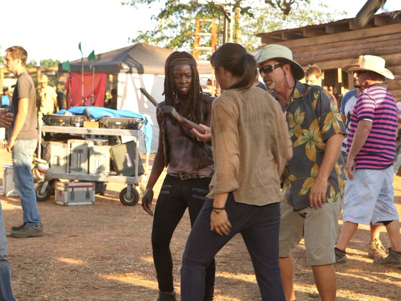 AMC_TWD_S6B_611_MakingOf_KnotsUntie_4__417834