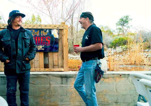 ride-102-norman-reedus-bbq-935x658