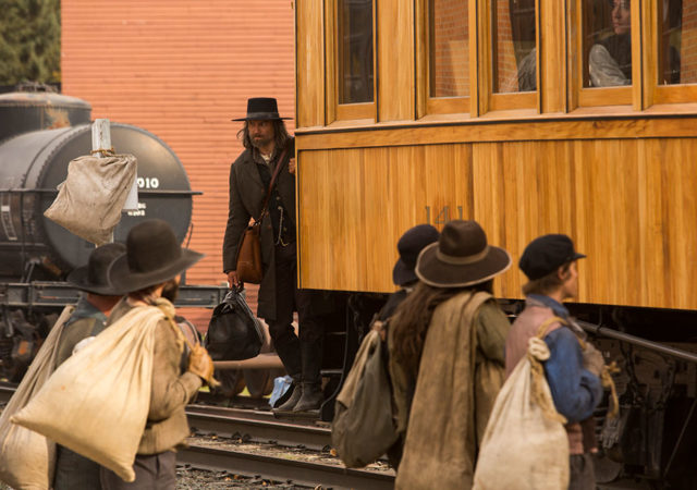 Hell on Wheels Season 5 Episode Photos
