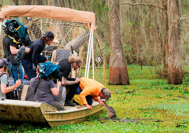 ride-with-norman-reedus-105-alligator-935x658