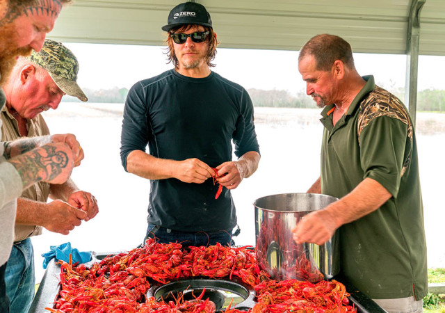 ride-with-norman-reedus-105-crawdads-2-935x658