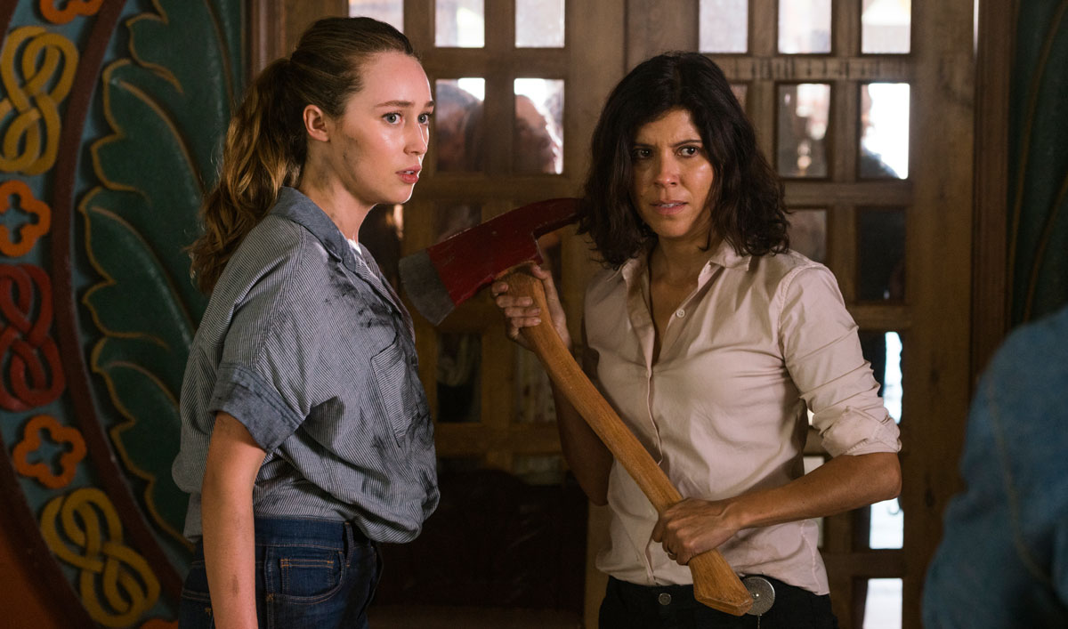 Blogs Fear The Walking Dead Video Alicias Search For Madison Brings Trouble Amc 