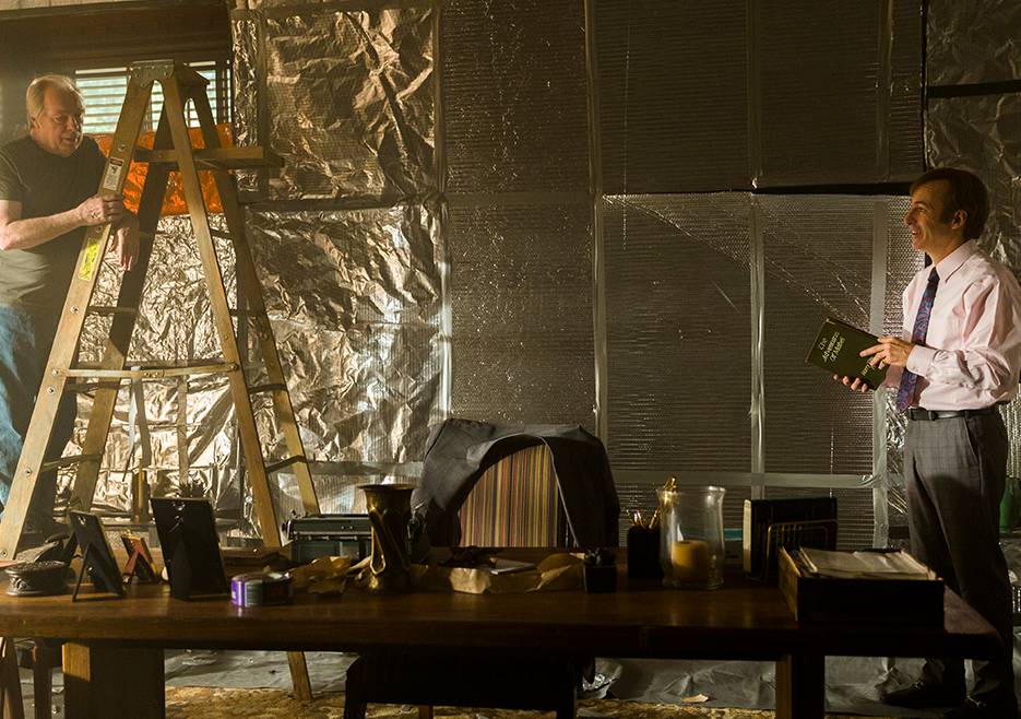 better-call-saul-season-3-chuck-mcgill-michael-mckean-bob-odenkirk-jimmy-mcgill-935x658-1