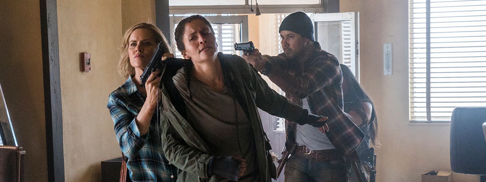 fear-the-walking-dead-episode-308-madison-dickens-ofelia-mason-post-800×600