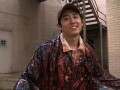 Inside The Walking Dead: Hanging With Steven Yeun The Walking Dead's Steven Yeun (Glenn) talks about his favorite moments from season one and how the cast bonded on set.