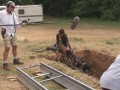 (SPOILERS) Making of Episode 407: The Walking Dead: Dead Weight See what it takes to be killed by pit walkers.