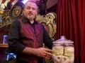 Freakshow Tour with Todd Ray: Freakshow Todd Ray gives a tour of the Venice Beach Freakshow and some of its facinating creatures.