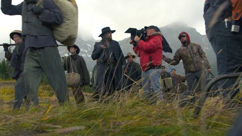 The cast and crew of Hell on Wheels describe how the landscape of California in Episode 413 was created.