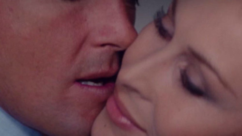 007 alvo em movimento amc