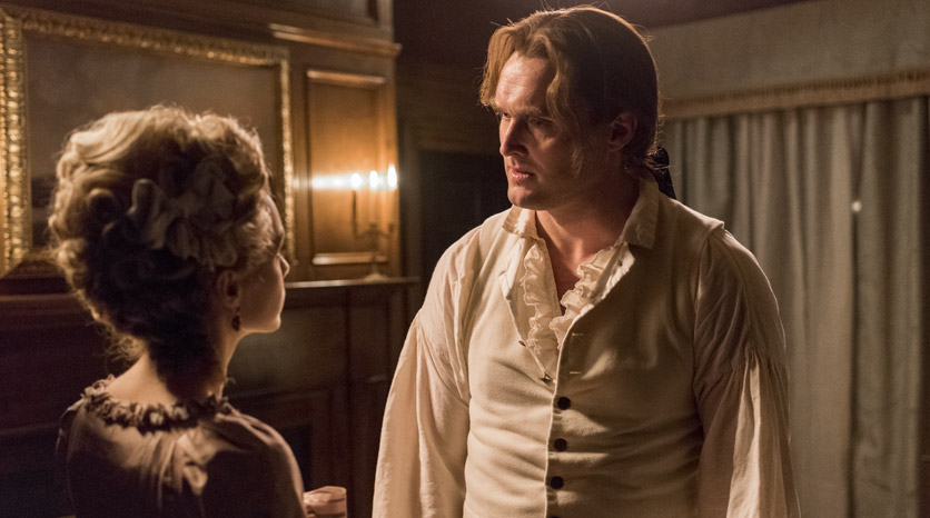 Peggy Shippen (Ksenia Solo) e Benedict Arnold (Owain Yeoman) no Episódio 3 Foto de Antony Platt/AMC