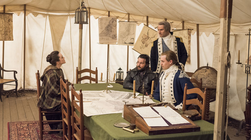 Ben Talmadge (Seth Numrich), George Washington (Ian Khan), Caleb Brewster (Daniel Henshall) e Anna Strong (Heather Lind) Episódio 9 Foto de Antony Platt/AMC