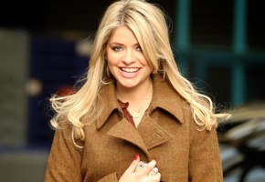 HollyWilloughby290