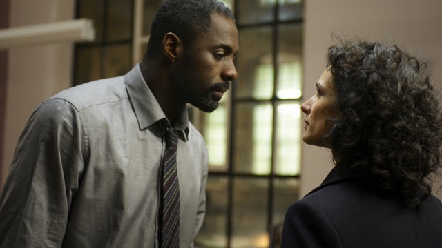 Luther reconnects with Zoe