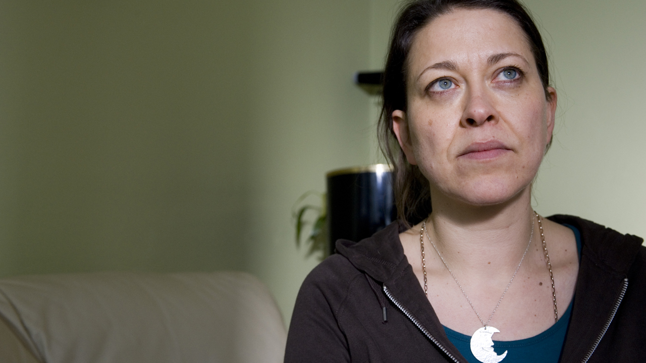 Linda Shand wears a necklace