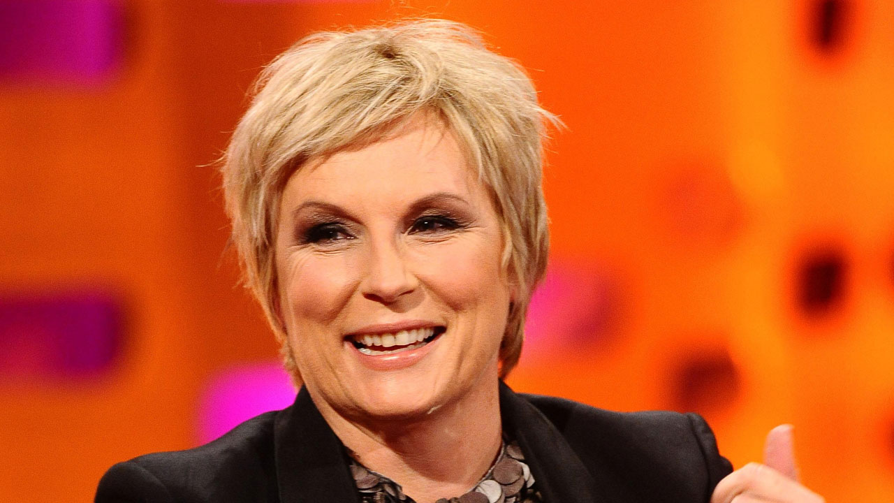 Jennifer Saunders talks about the return of "Absolutely Fabulous."
