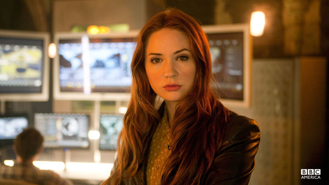 Amy (Karen Gillan)