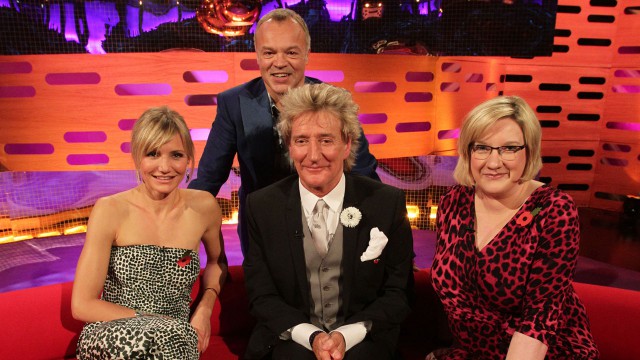 Cameron Diaz, Rod Stewart and Sarah Millican join Graham for a photo.