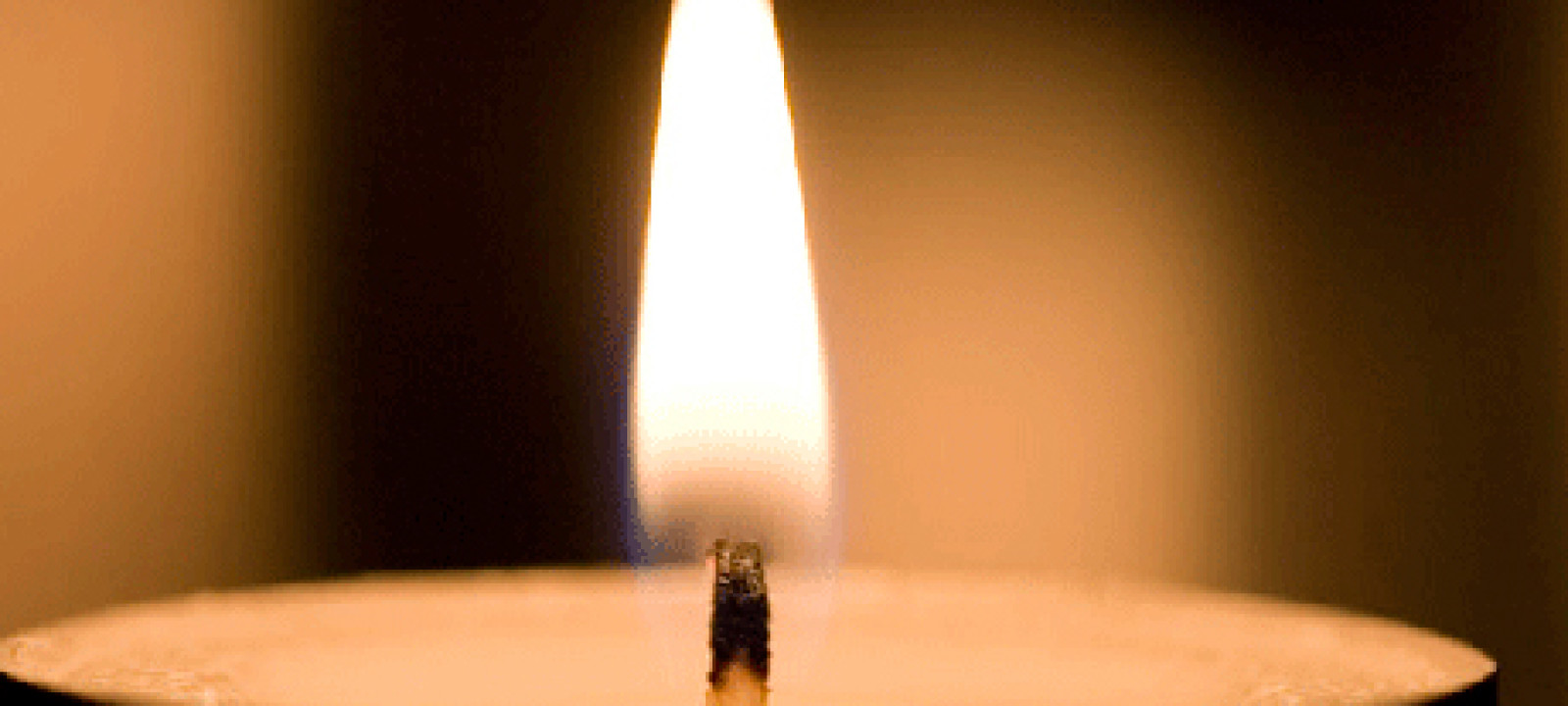 Brits in America How to Cope with Loss of a Loved One Back Home