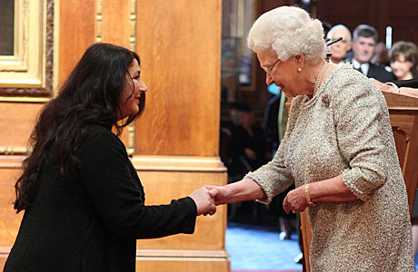 Kate Bush and the Queen, yesterday (AP Images)