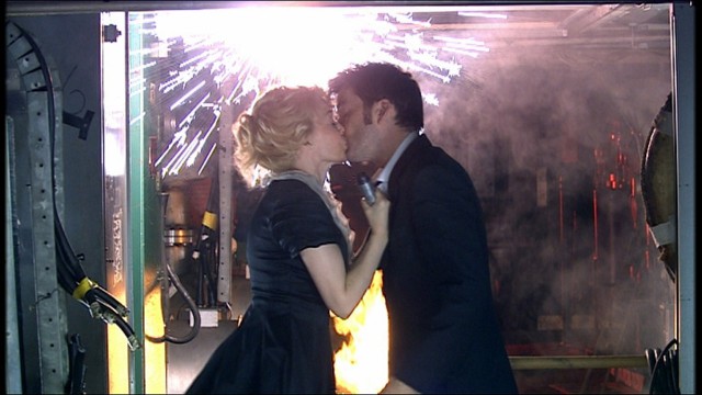 2007: VOYAGE OF THE DAMNED
What Happened? International superstar Kylie Minogue joins David Tennant for 2007's Doctor Who Special. Stepping back in time, Kylie plays a waitress on the doomed ship, the Titanic. The action picks up from the end of Series Three when the Titanic crashed into the TARDIS.