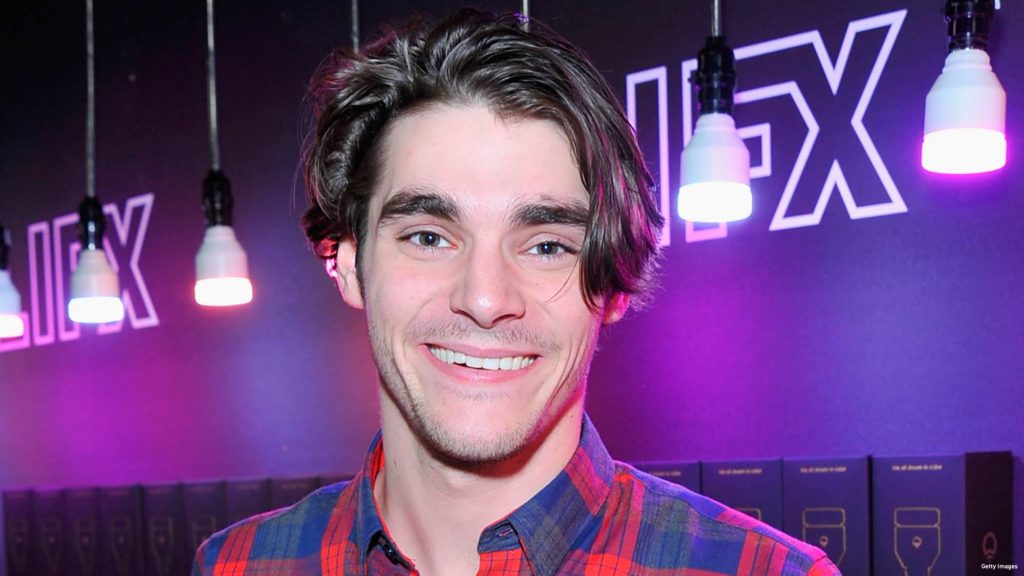 R.J. Mitte (@RJMitte)