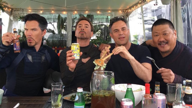 anglo_2000x1125_avengersinifinitywar_setphoto