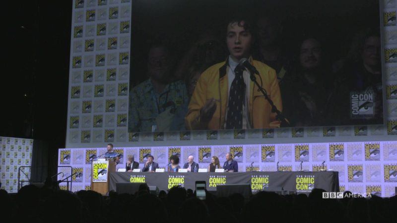 Doctor_Who_SDCC_2017_Panel_Moment_Dirk_Gently_Asks_DW_a_Question_YouTube_Specs_1920x1080_1007521347527