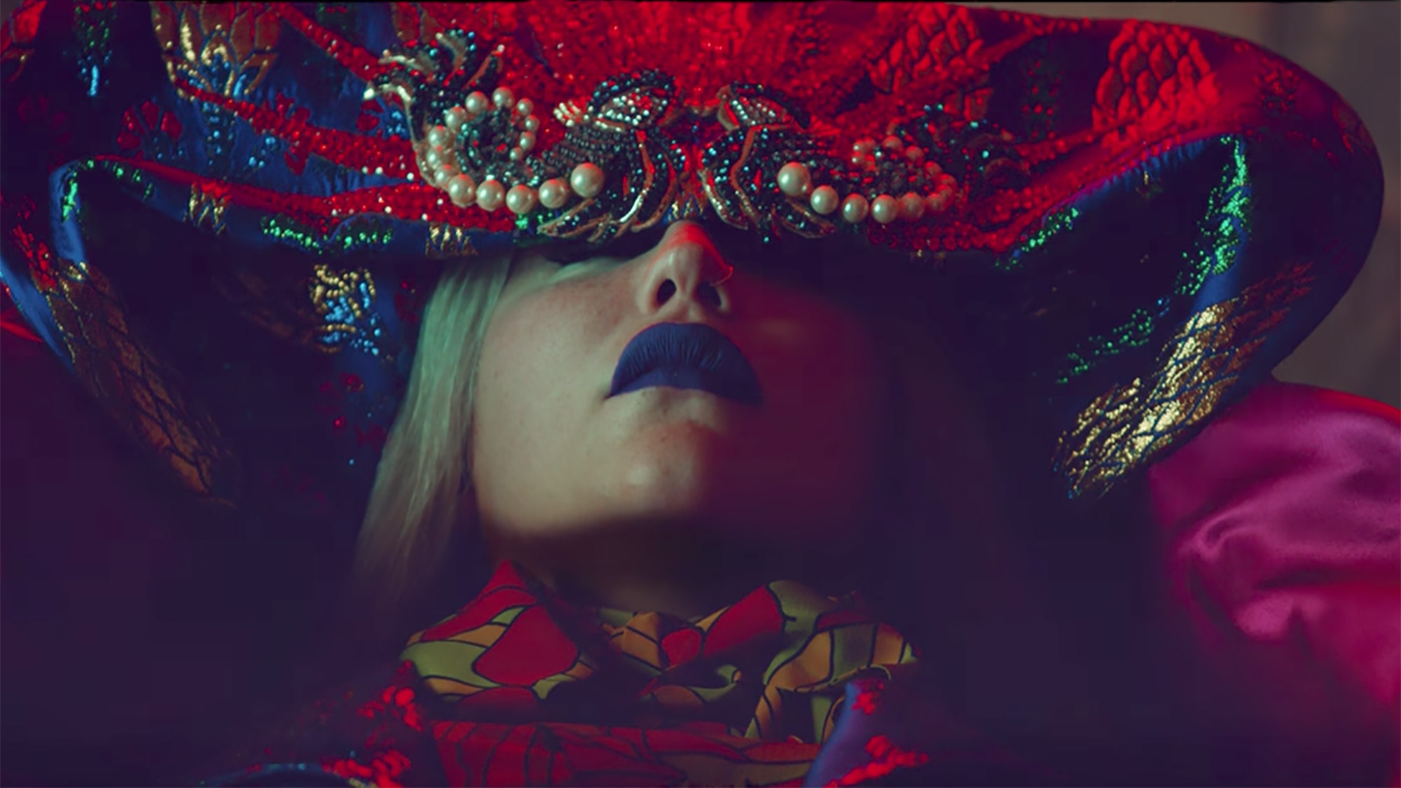 Kesha: Praying