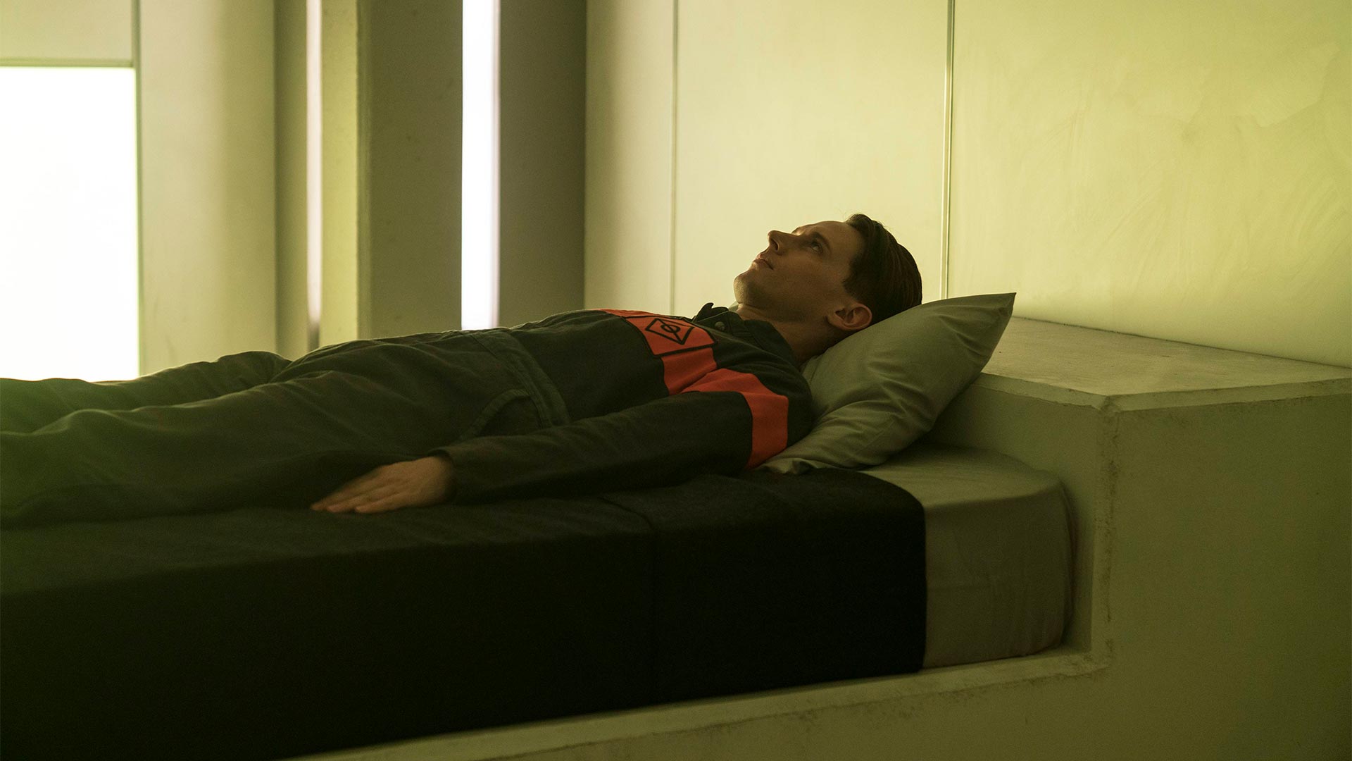 Space Rabbit, Todd and Farah are in search of Dirk., TV-14, Season 2, Episode 1