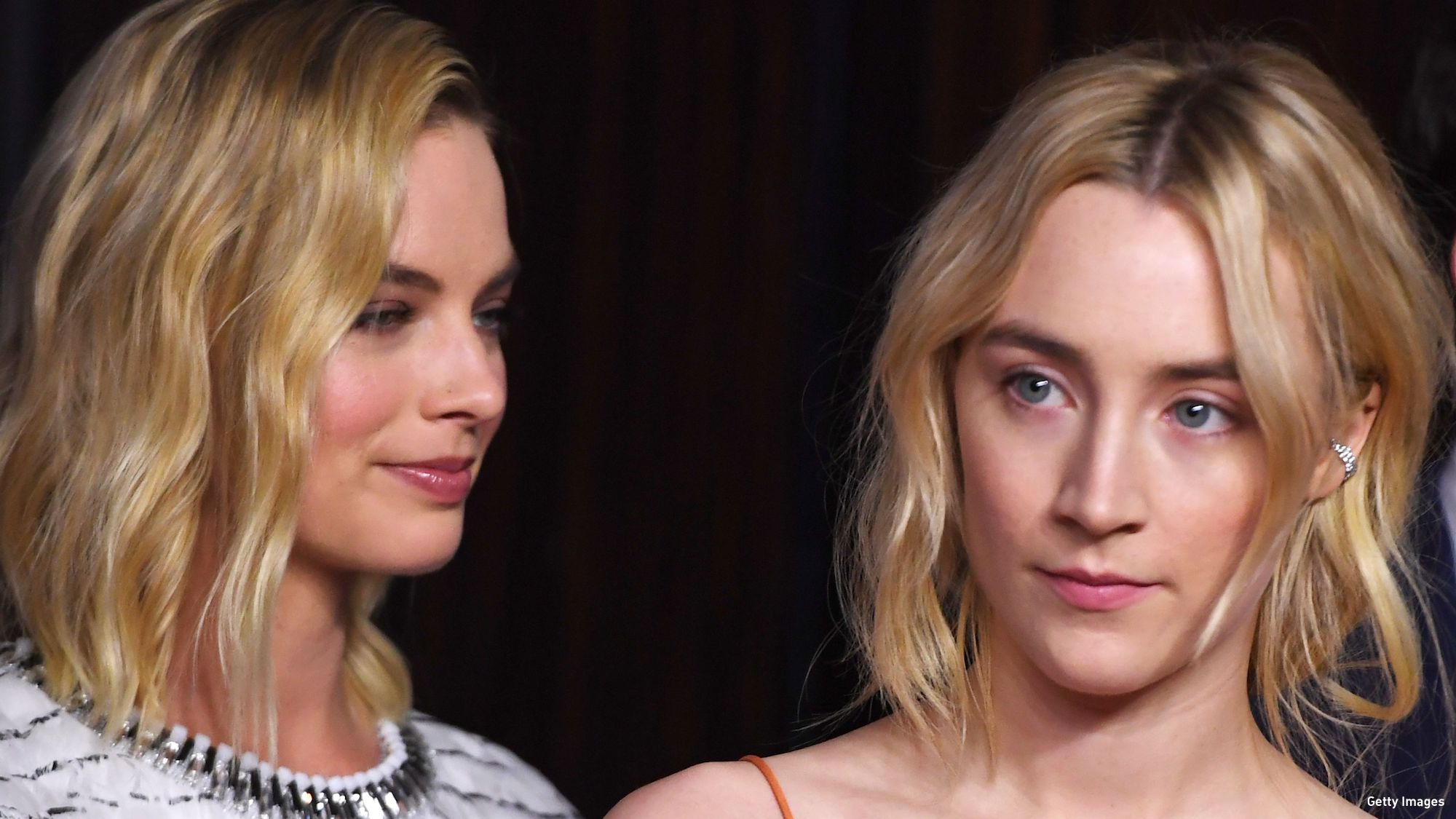 WATCH: Margot Robbie and Saoirse Ronan Battle it Out in ‘Mary Queen of