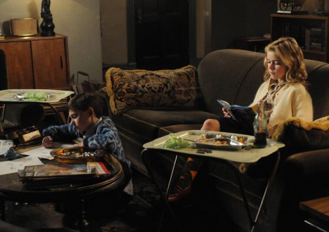 Mad Men Season 4 Episode Photos 44 - Mad Men Season 4 Episode Photos