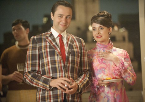 Mad Men Season 5 Episode Photos 8 - Mad Men Season 5 Episode Photos