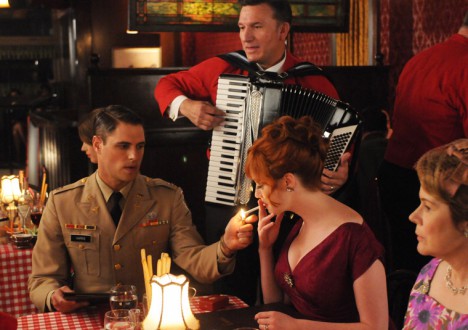 Mad Men Season 5 Episode Photos 28 - Mad Men Season 5 Episode Photos