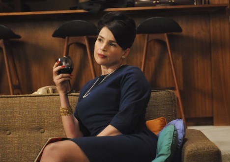 Mad Men Season 5 Episode Photos 112 - Mad Men Season 5 Episode Photos