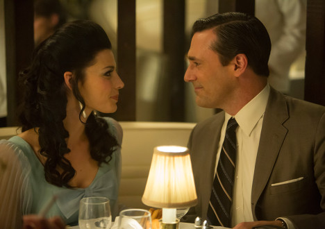 Megan Draper (Jessica Paré) and Don Draper (Jon Hamm) in Mad Men