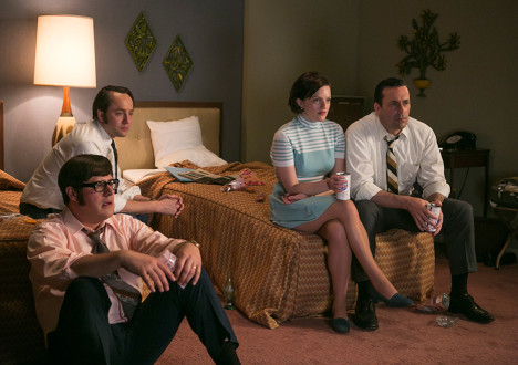 Harry Crane (Rich Sommer), Pete Campbell (Vincent Kartheiser), Peggy Olson (Elisabeth Moss) and Don Draper (Jon Hamm) in Episode 7 of Mad Men