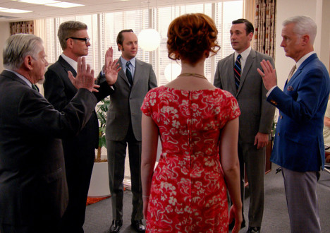 Bertram Cooper (Robert Morse), Jim Cutler (Harry Hamlin), Pete Campbell (Vincent Kartheiser), Joan Harris (Christina Hendricks), Don Draper (Jon Hamm) and Roger Sterling (John Slattery) in Episode 7 of Mad Men
