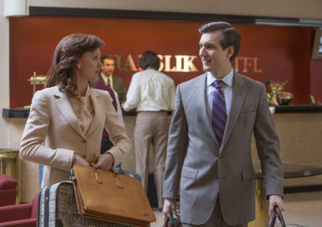 halt-and-catch-fire-episode-107-donna-bisce-hunt-foster-935