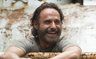 Got Questions for the Cast and Crew? Ask Away in a Live <em>The Walking Dead</em> Twitter Chat Sunday at 8ET/7c