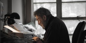The-Pleasures-of-Being-Out-of-Step-Key-Image The-Pleasures-of-Being-Out-of-Step-Key-Image