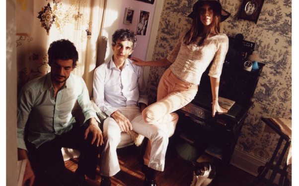 Blonde Redhead - Penny Sparkle - YouTube