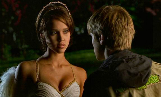 7 Reasons Why We’re Thankful For Jessica Alba Ifc