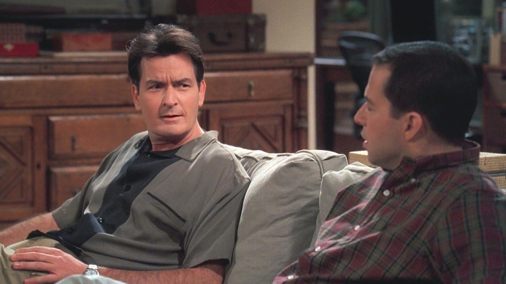 Watch Two and a Half Men Season 6 Episode 12 Online | IFC
