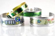 Michigan siblings upcycling aluminum cans into jewelry