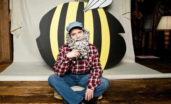 isabella-rossellini-queen-bee-560 More buzz over Isabella Rossellini and GREEN PORNO