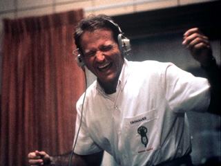 good_morning_vietnam3.jpg good_morning_vietnam3.jpg