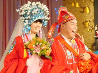 the_biggest_chinese_restaurant_in_the_world_01__320x2402.jpg the_biggest_chinese_restaurant_in_the_world_01__320x2402.jpg