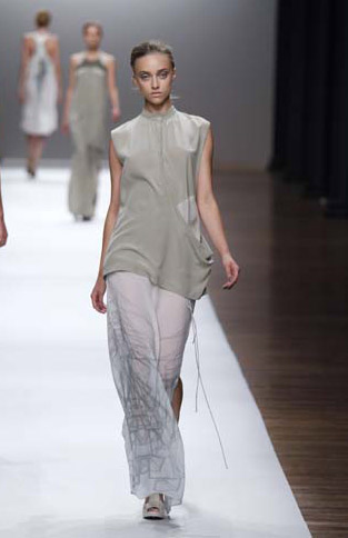 A look inside the collection of Nicole Miller